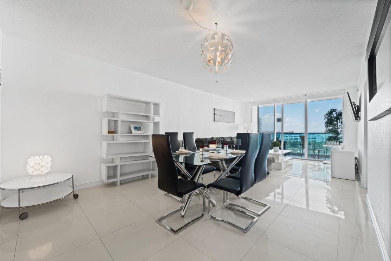 Luxury Beachfront Condo Private Beach Access, Pool & Game Room!!! Hollywood Zewnętrze zdjęcie