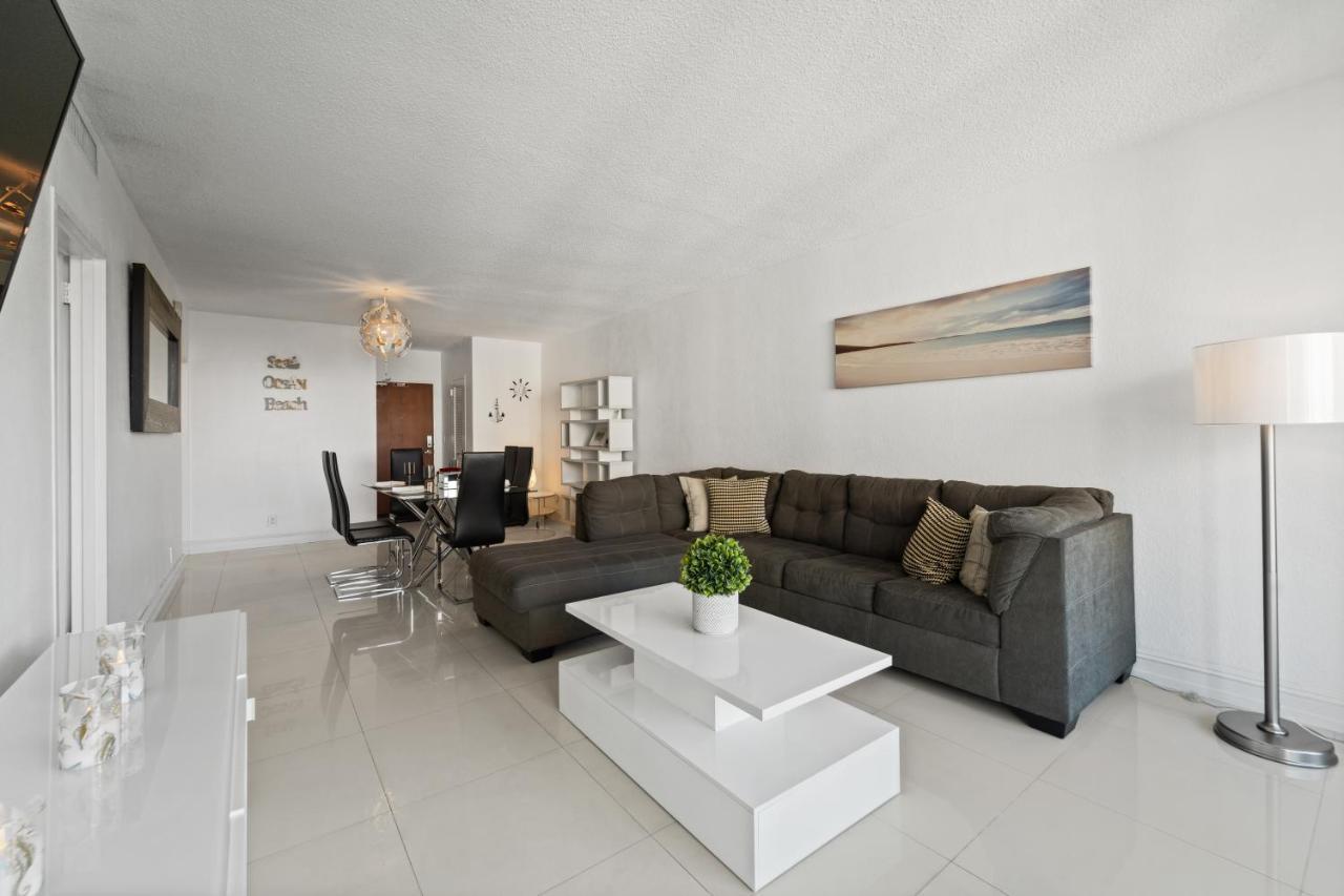 Luxury Beachfront Condo Private Beach Access, Pool & Game Room!!! Hollywood Zewnętrze zdjęcie