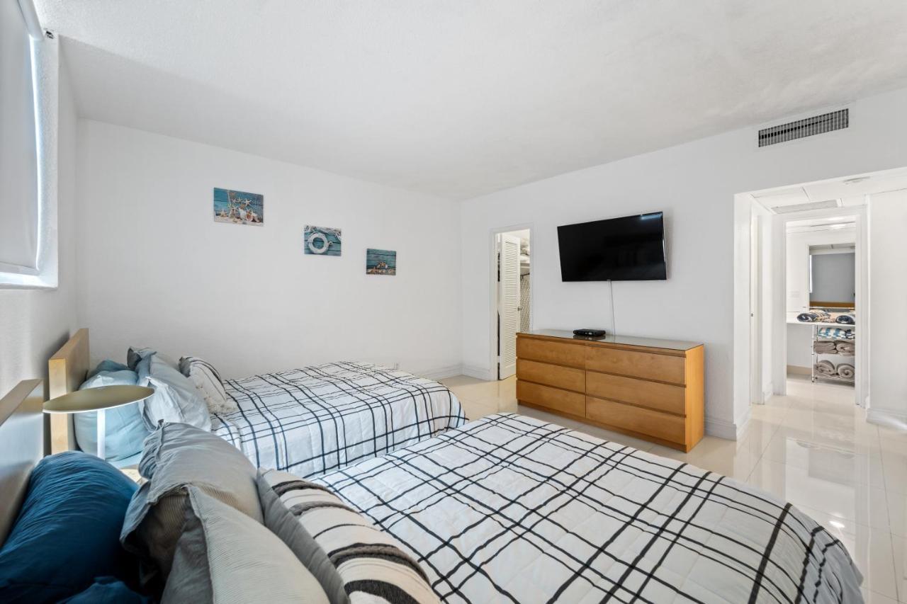 Luxury Beachfront Condo Private Beach Access, Pool & Game Room!!! Hollywood Zewnętrze zdjęcie